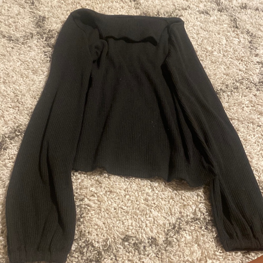 Black turtleneck from madewell with bell sleeves
